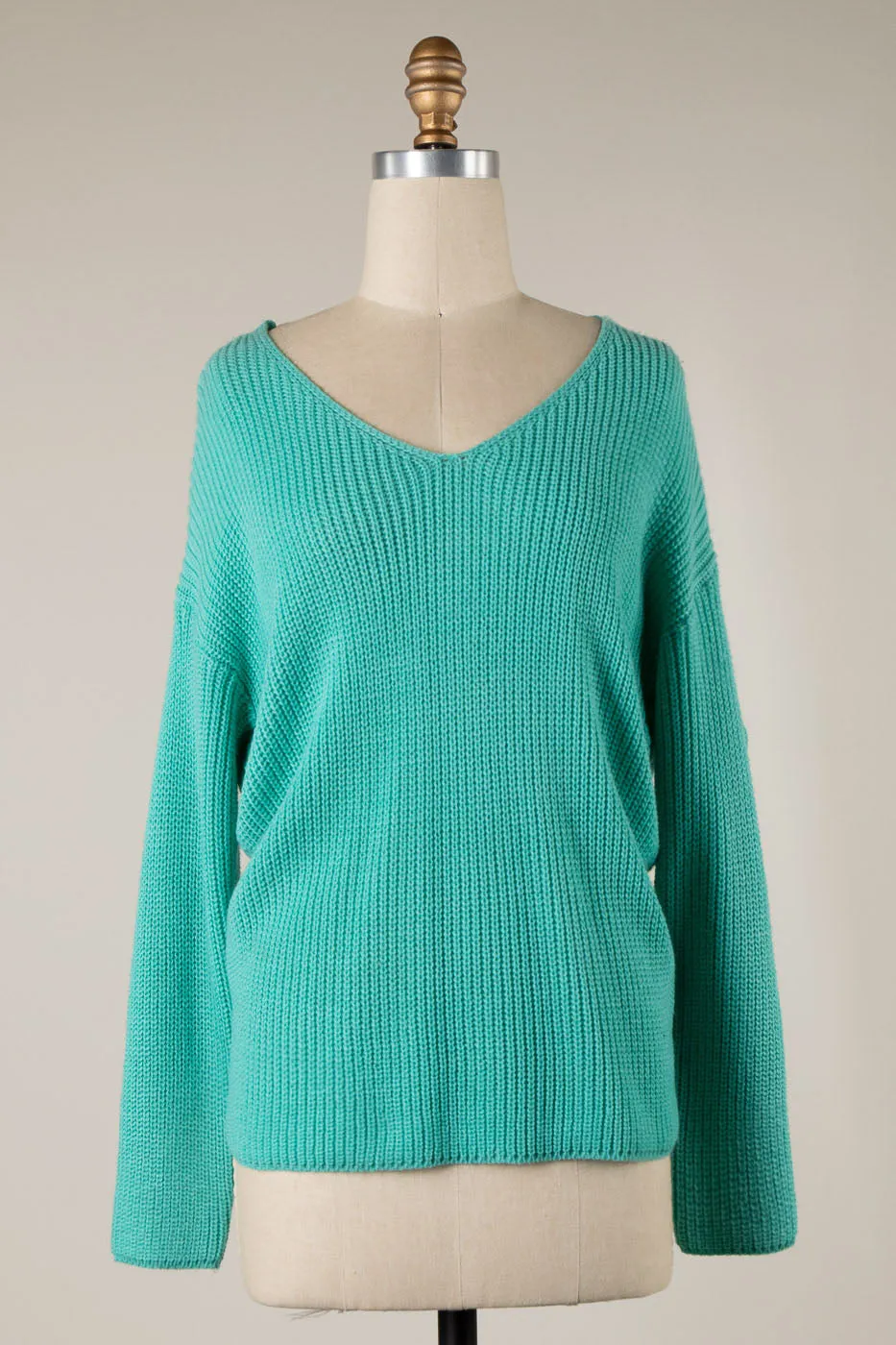 BACK TWIST DETAIL V NECK CABLE KNIT SWEATER 1 PACK