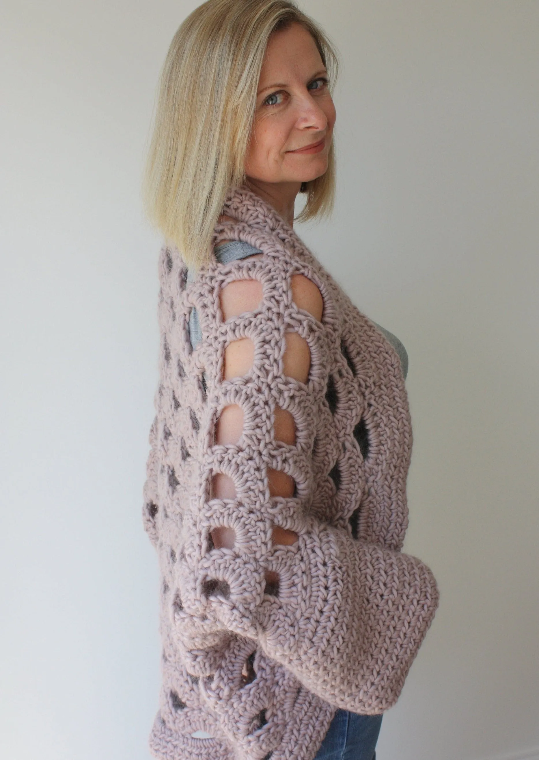 Easy Crochet Pattern - Chasing Rainbows Chunky Shrug