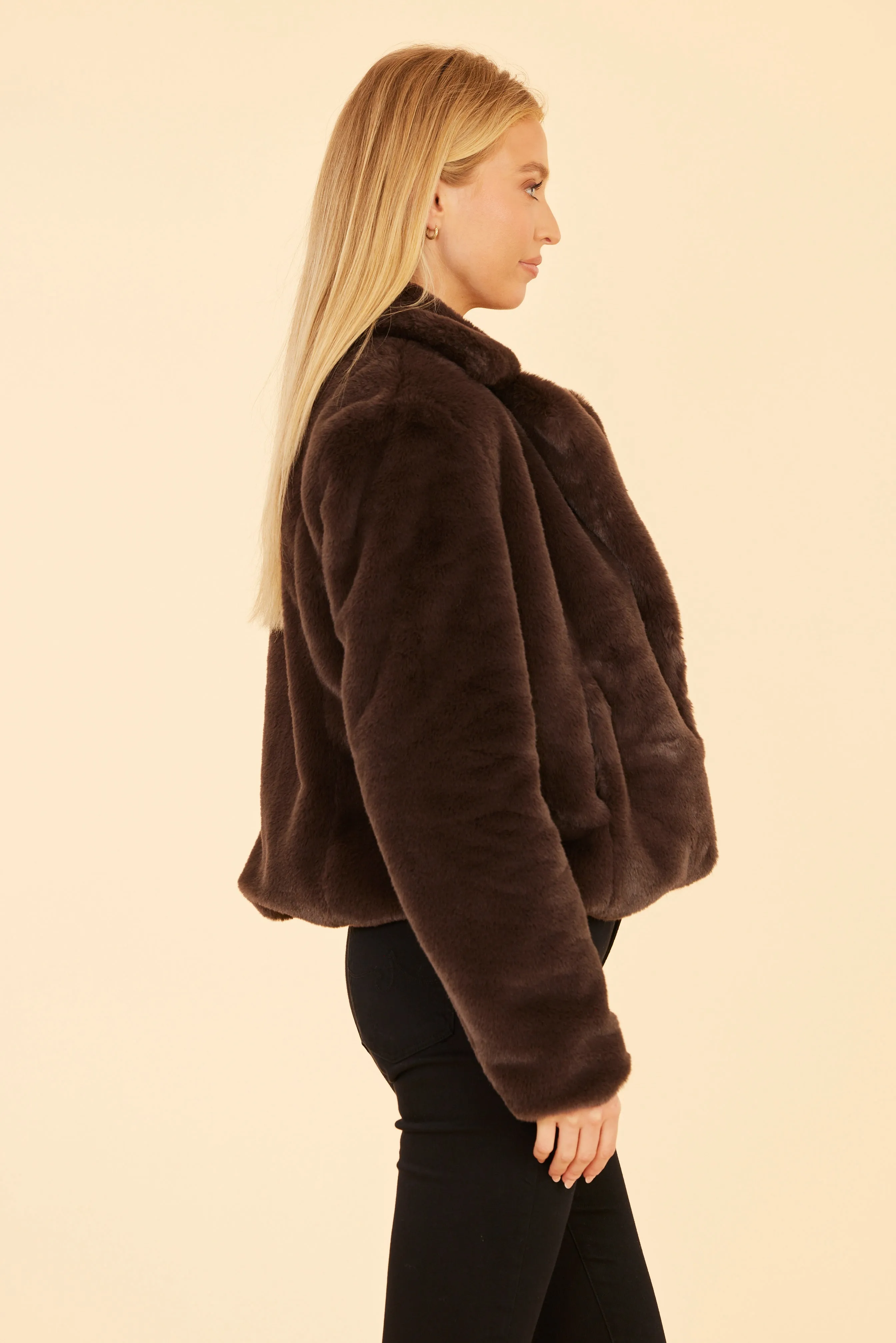 FW'24 Plush Faux Fur Notch Collar Jacket