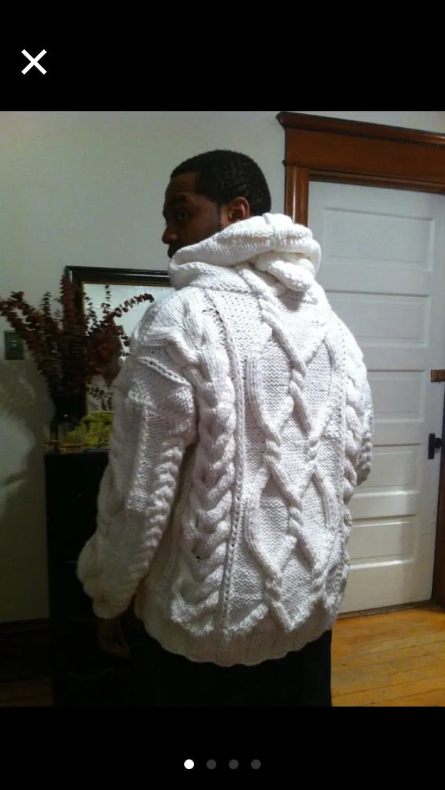 Hand Knit Men's Pullover