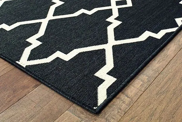 Marina 7763K Black Ivory Rug