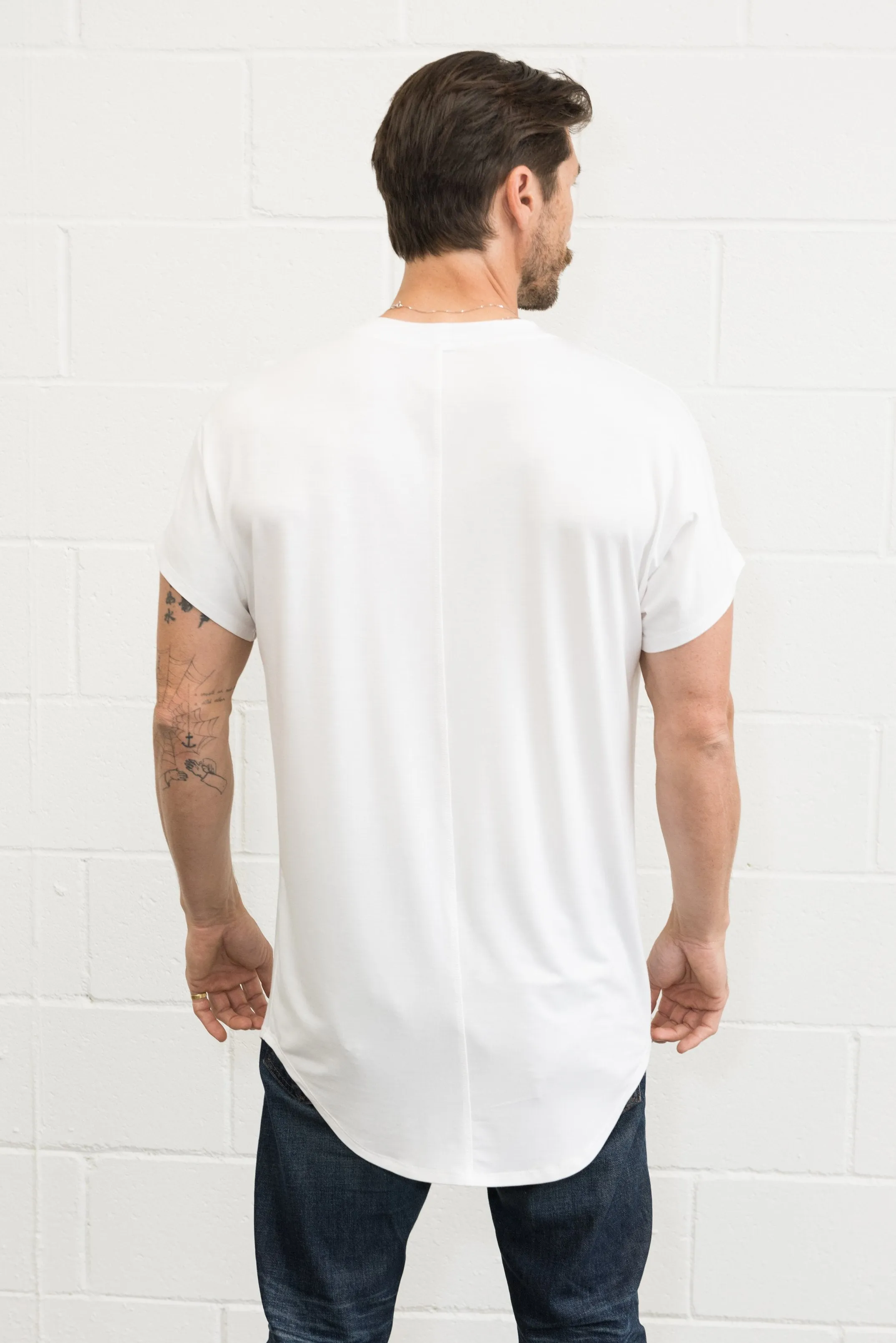 Men's Modal Center Stitch Curved Bottom Crew Neck Tee