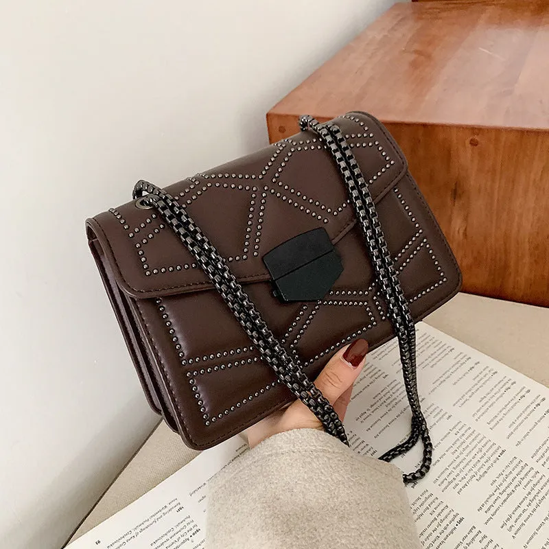 Modish Quilted Shoulder Bag